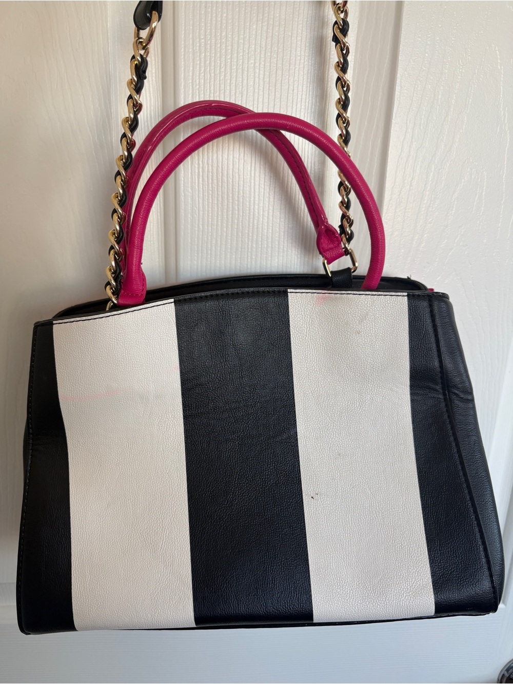 Betsey Johnson Black & White Stripe Satchel with Hot Pink Bow & Pearls - Picture 6 of 16